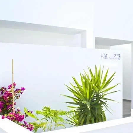 Casa de Férias Playa Blanca Sleeps 6 Pool Wifi *